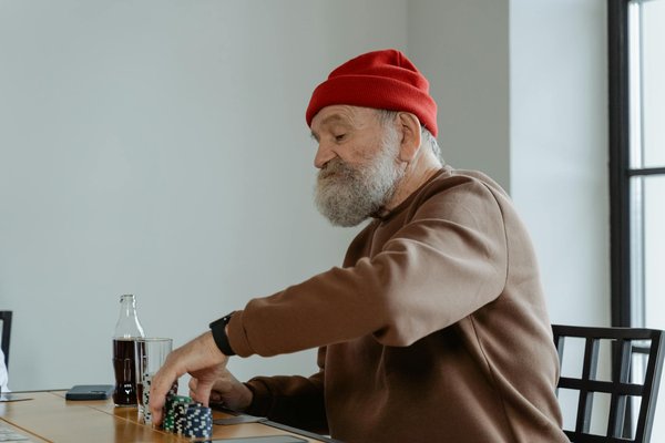 Impact de la Grossesse sur la Santé Capillaire : Comprendre et Solutions Efficaces